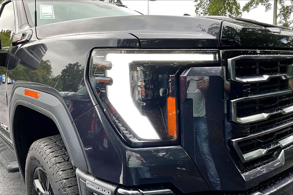 2024 GMC Sierra 2500HD AT4 - Photo 30