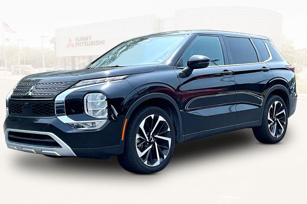 2024 Mitsubishi Outlander