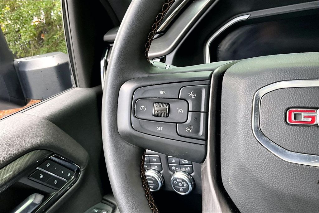 2024 GMC Sierra 2500HD AT4 - Photo 11