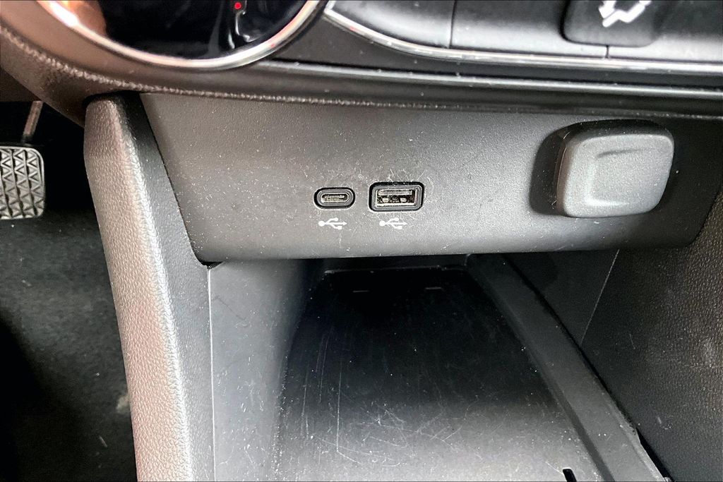 2025 Buick Encore GX Preferred - Photo 16