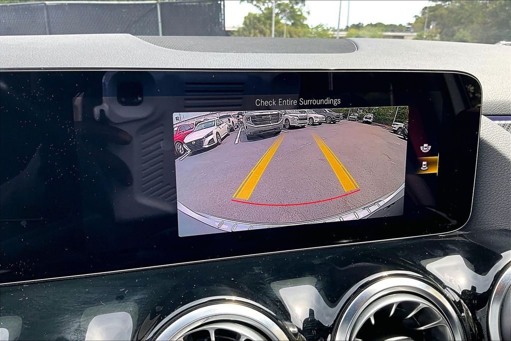 2023 Mercedes-Benz GLA Base - Photo 13