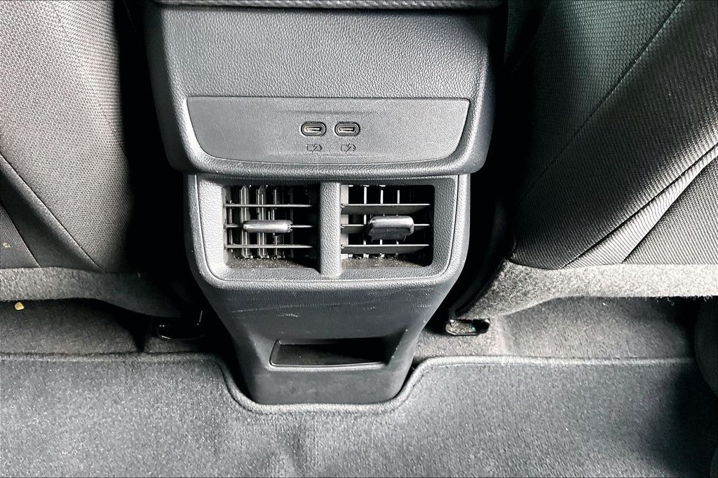 2025 Chevrolet Equinox LT - Photo 10