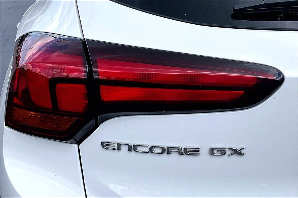 2025 Buick Encore GX Preferred - Photo 23