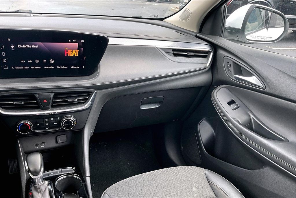 2025 Buick Encore GX Preferred - Photo 26