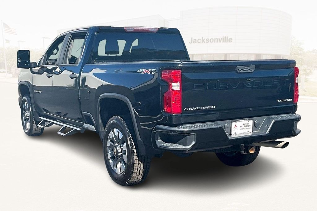Used 2022 Chevrolet Silverado 2500 HD Custom Truck Crew Cab