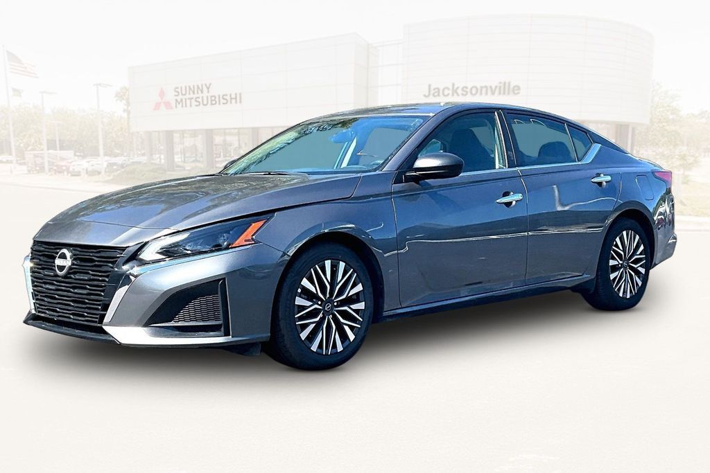 2025 Nissan Altima