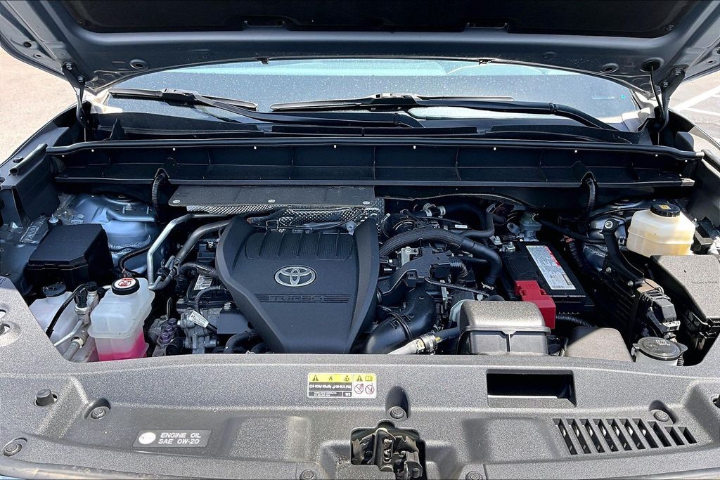 2023 Toyota Highlander XLE - Photo 31