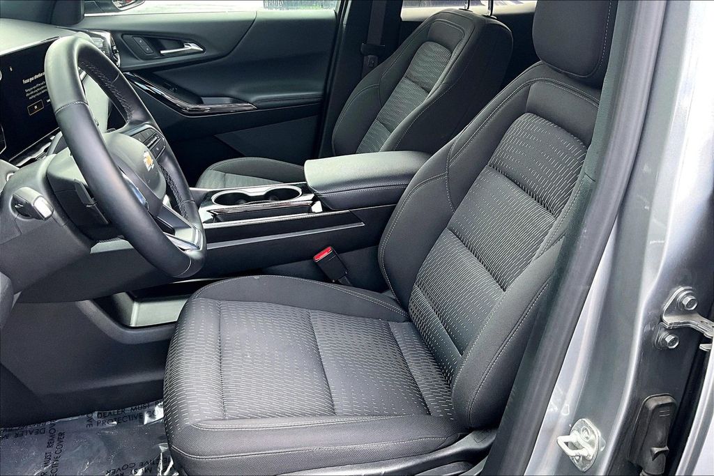 2025 Chevrolet Equinox LT - Photo 20