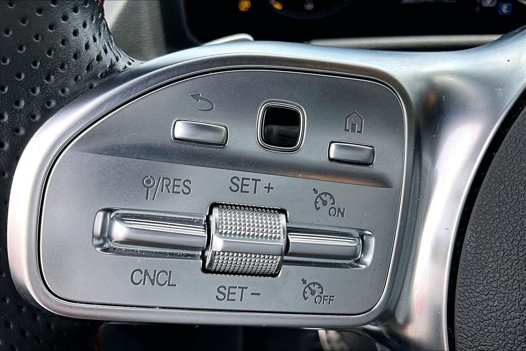 2023 Mercedes-Benz GLA Base - Photo 10