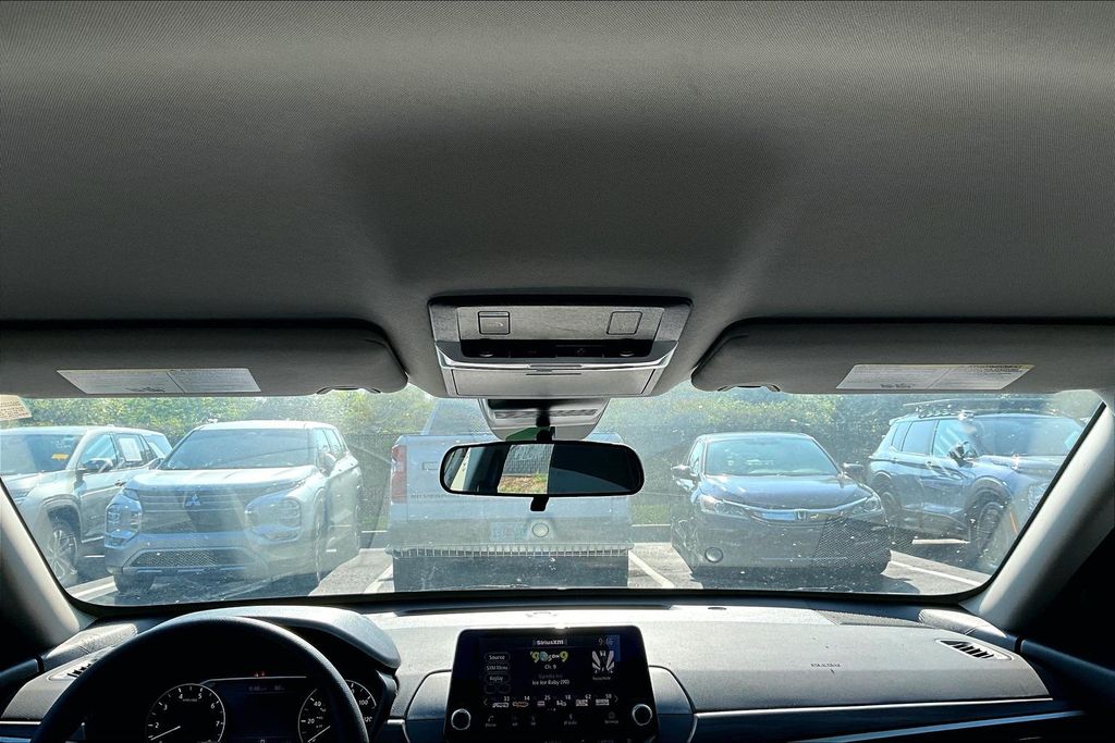 2025 Nissan Altima SV - Photo 27
