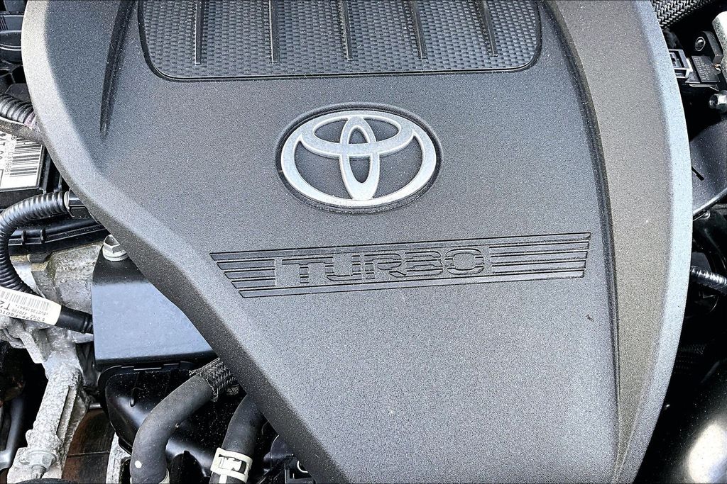 2023 Toyota Highlander XLE - Photo 32