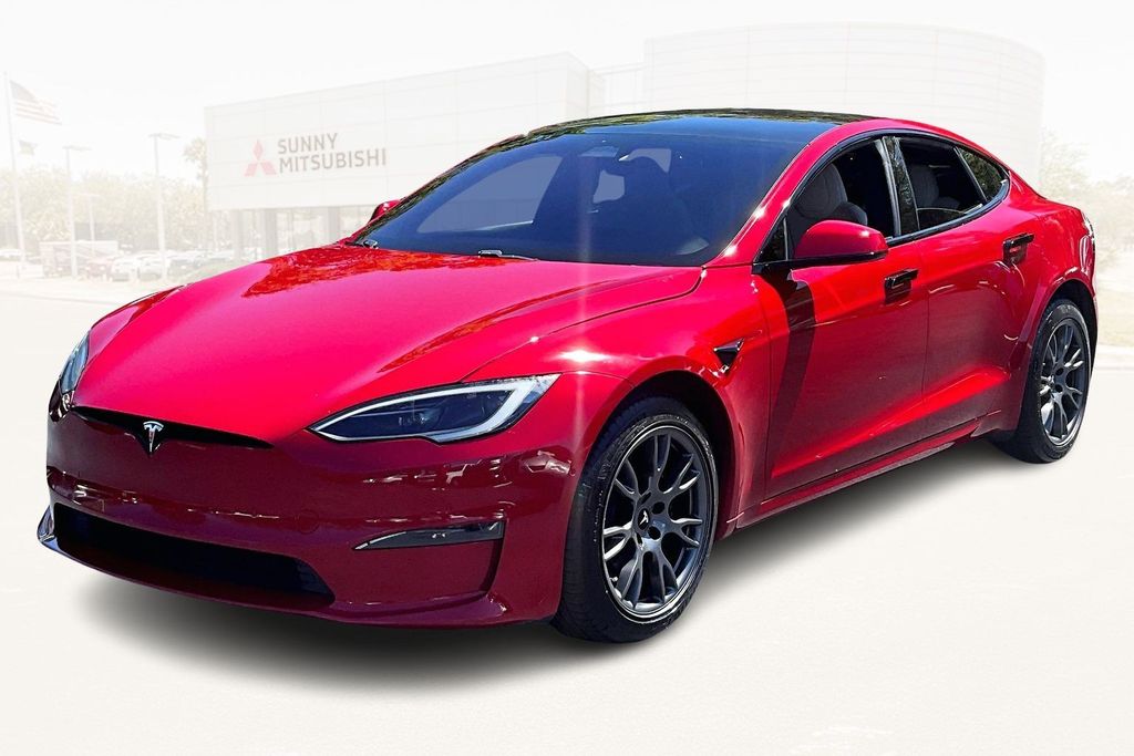 2022 Tesla Model S Plaid