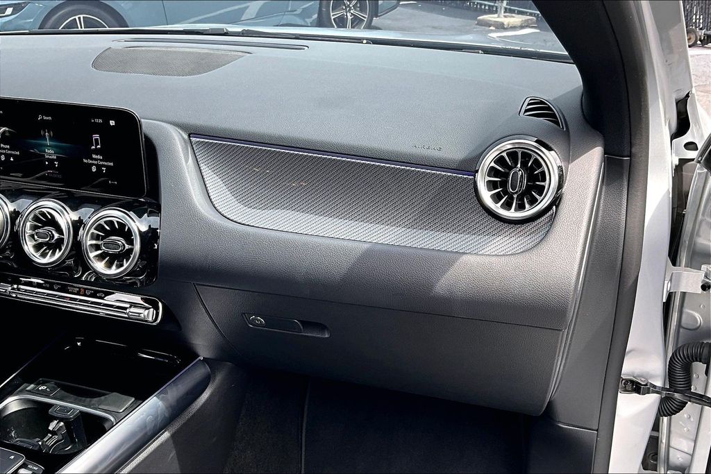 2023 Mercedes-Benz GLA Base - Photo 24