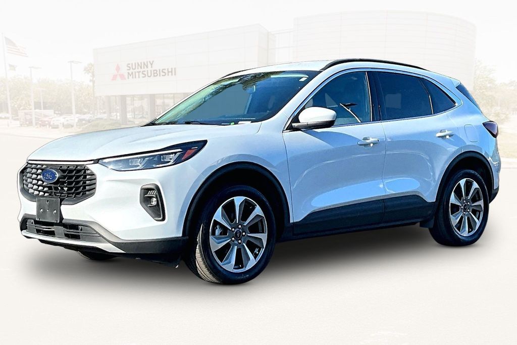 2025 Ford Escape