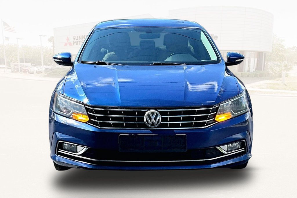 Used 2016 Volkswagen Passat SE with VIN 1VWBT7A30GC041641 for sale in Jacksonville, FL