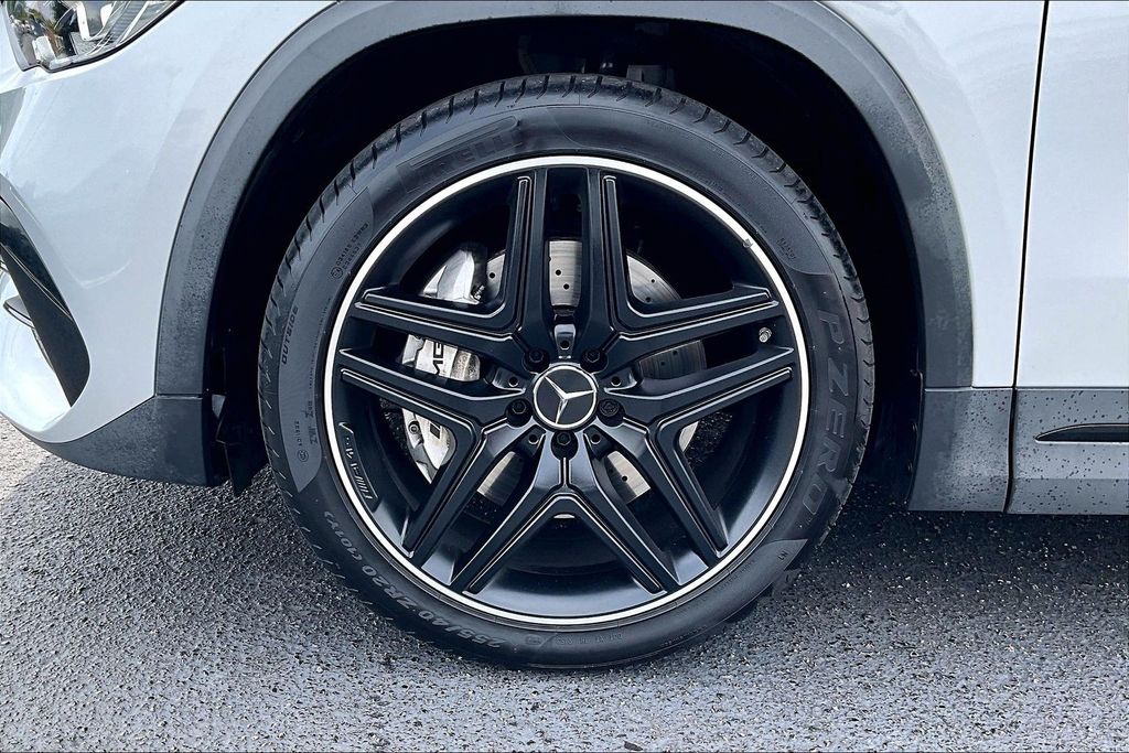 2023 Mercedes-Benz GLA Base - Photo 32