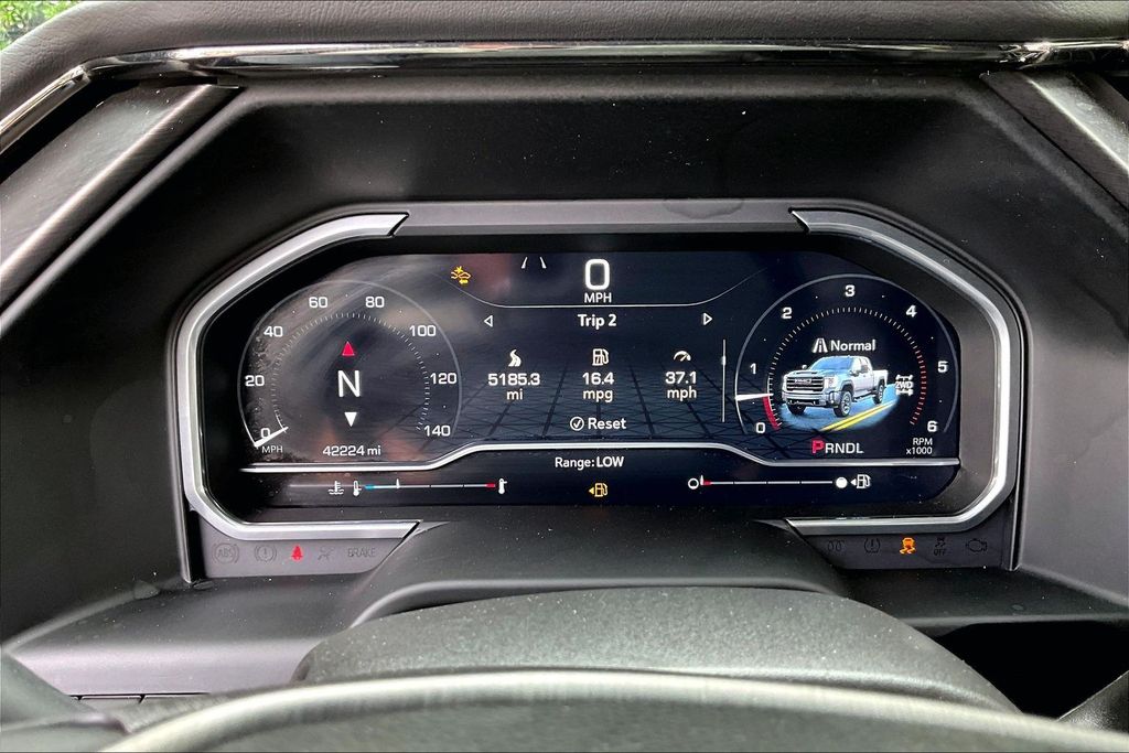 2024 GMC Sierra 2500HD AT4 - Photo 13
