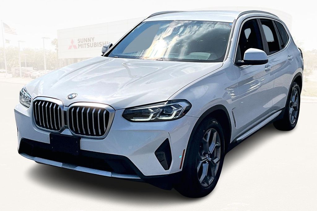 2022 BMW X3 30i
