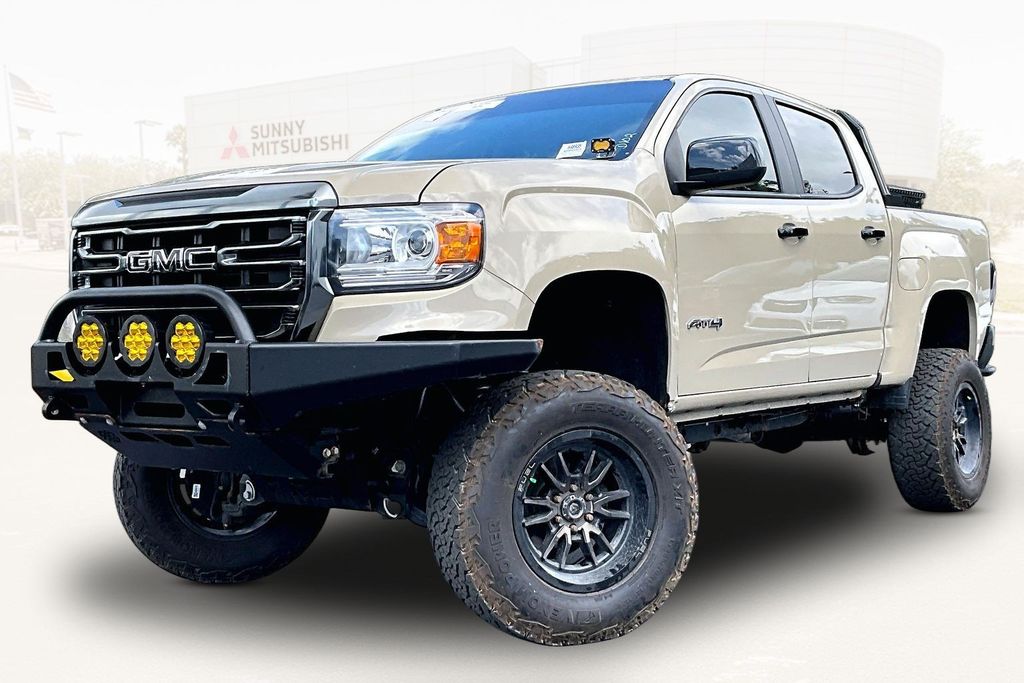 2022 GMC Canyon 4WD AT4 Crew Cab Short Box (Cloth)'s photo