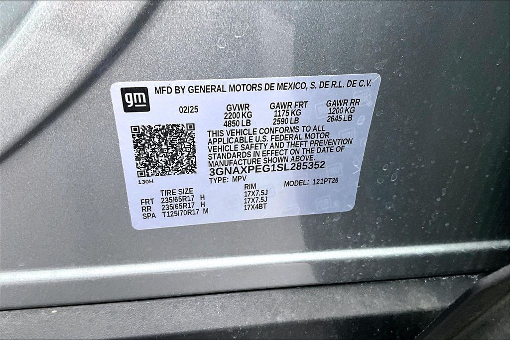 2025 Chevrolet Equinox LT - Photo 18
