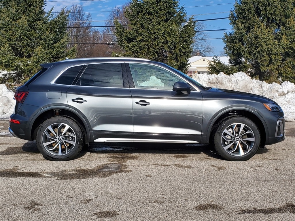 Used 2024 Audi Q5 Premium with VIN WA1GAAFY9R2035162 for sale in Middleburg Heights, OH