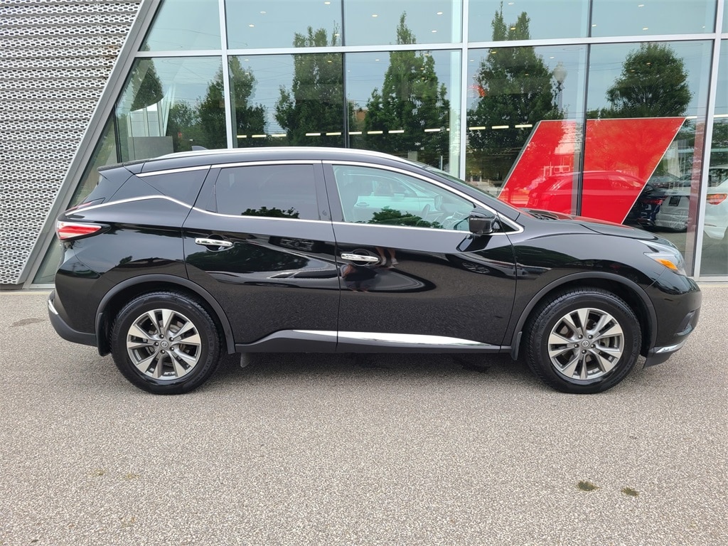 Used 2018 Nissan Murano SL with VIN 5N1AZ2MH8JN190359 for sale in Middleburg Heights, OH