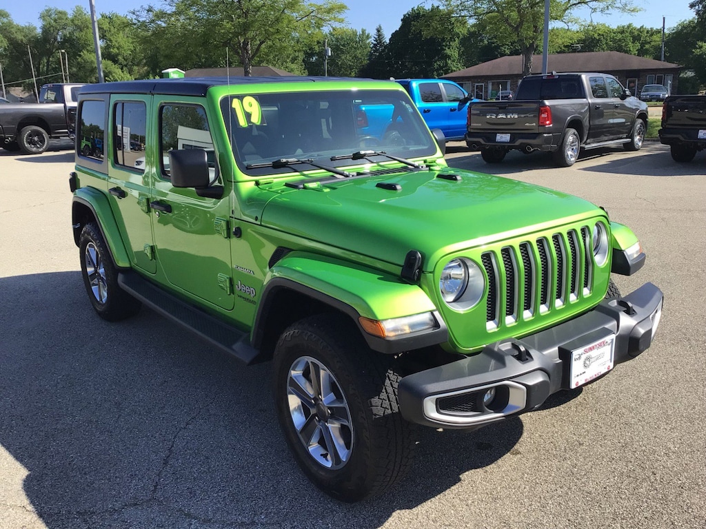 Used 2019 Jeep Wrangler Unlimited Sahara 4x4 Sport Utility