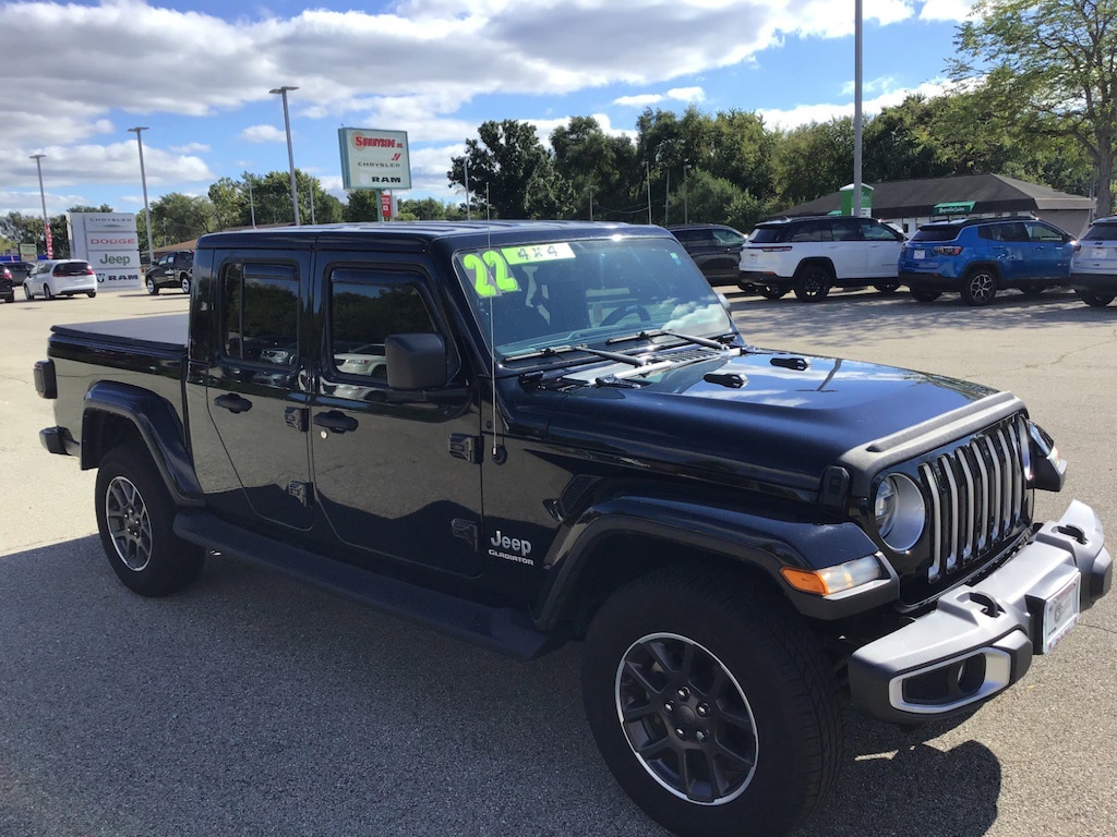 Used 2022 Jeep Gladiator Overland 4x4 Truck Crew Cab