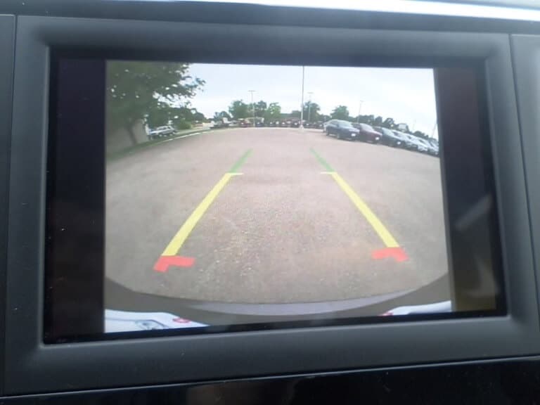 2020 Chrysler Voyager rearview camera available at Sunnyside CDJR