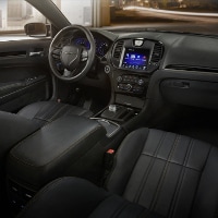 2019 Chrysler 300 interior