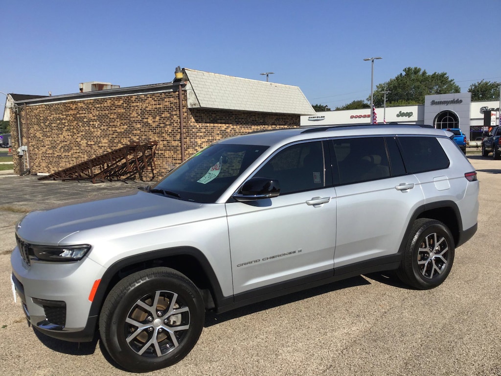 Used 2023 Jeep Grand Cherokee L Limited 4x4 Sport Utility