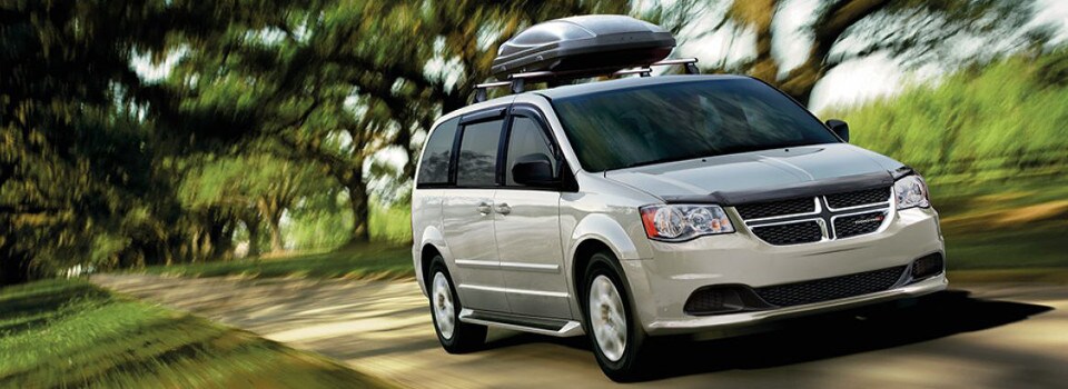 2017 Dodge Grand Caravan Specs in McHenry, IL