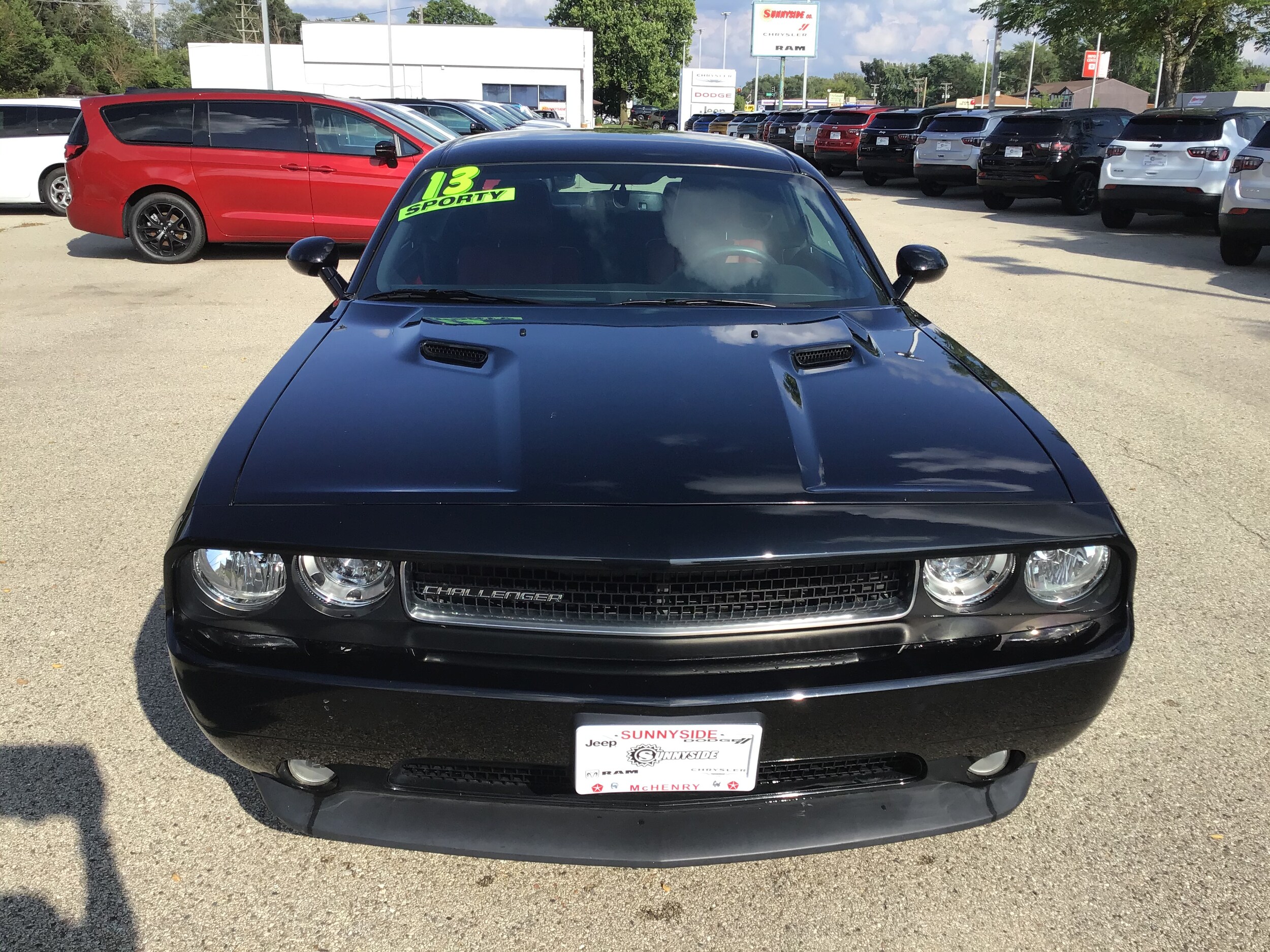 Used 2013 Dodge Challenger SXT with VIN 2C3CDYAG8DH500926 for sale in Mchenry, IL