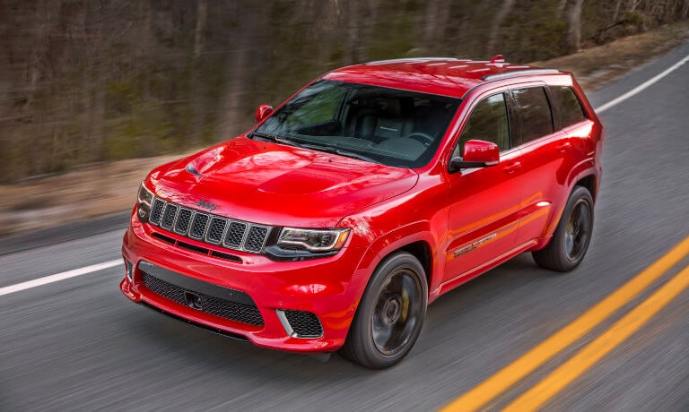 Jeep Grand Cherokee Exterior in highway forest