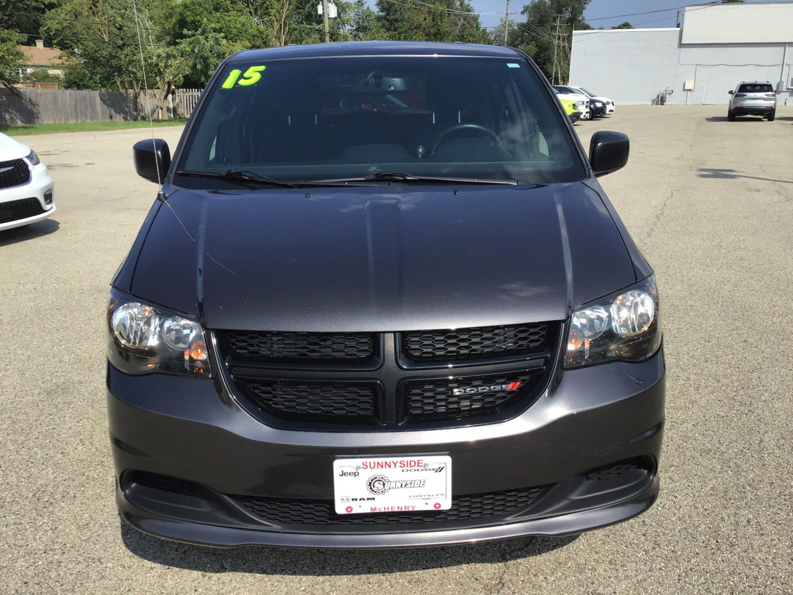 Used 2015 Dodge Grand Caravan SE with VIN 2C4RDGBG2FR569204 for sale in Mchenry, IL