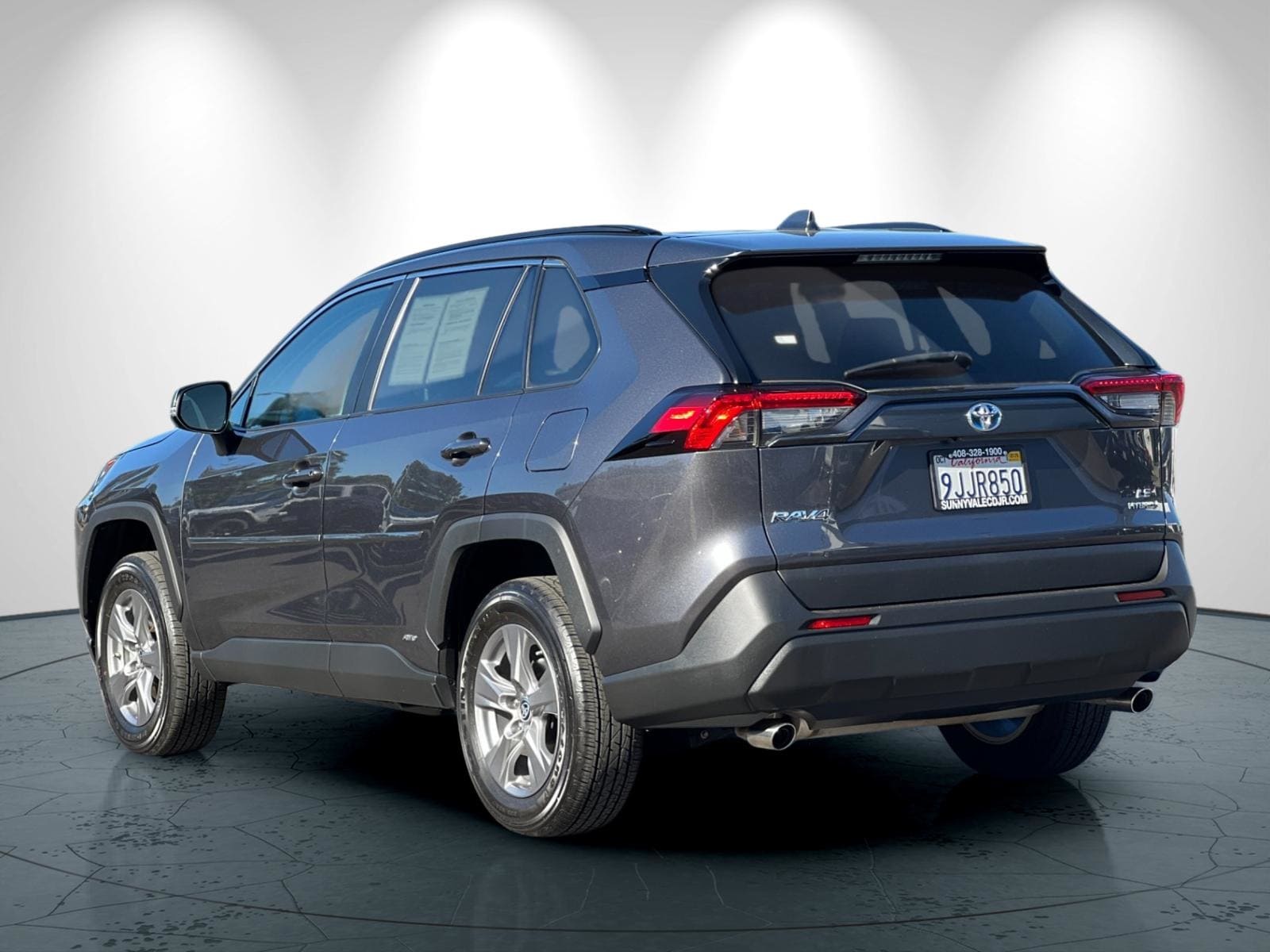 2023 Toyota RAV4 Hybrid LE photo 5