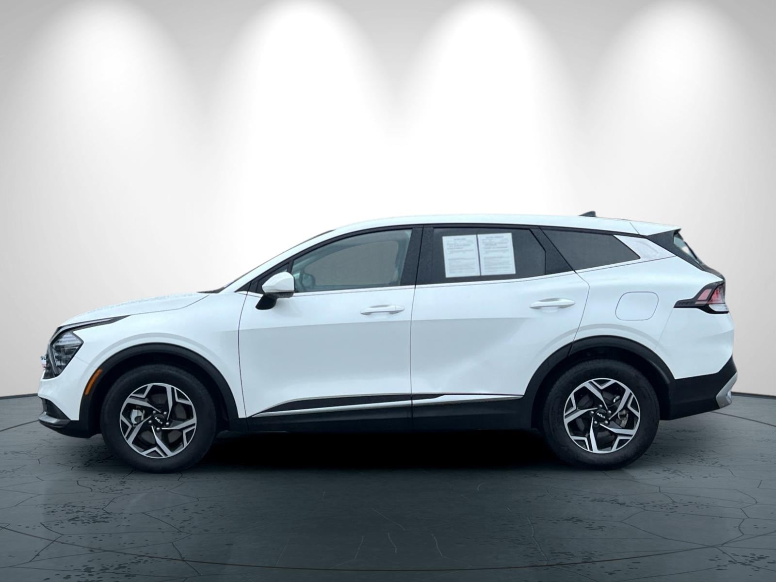 2024 Kia Sportage LX photo 6