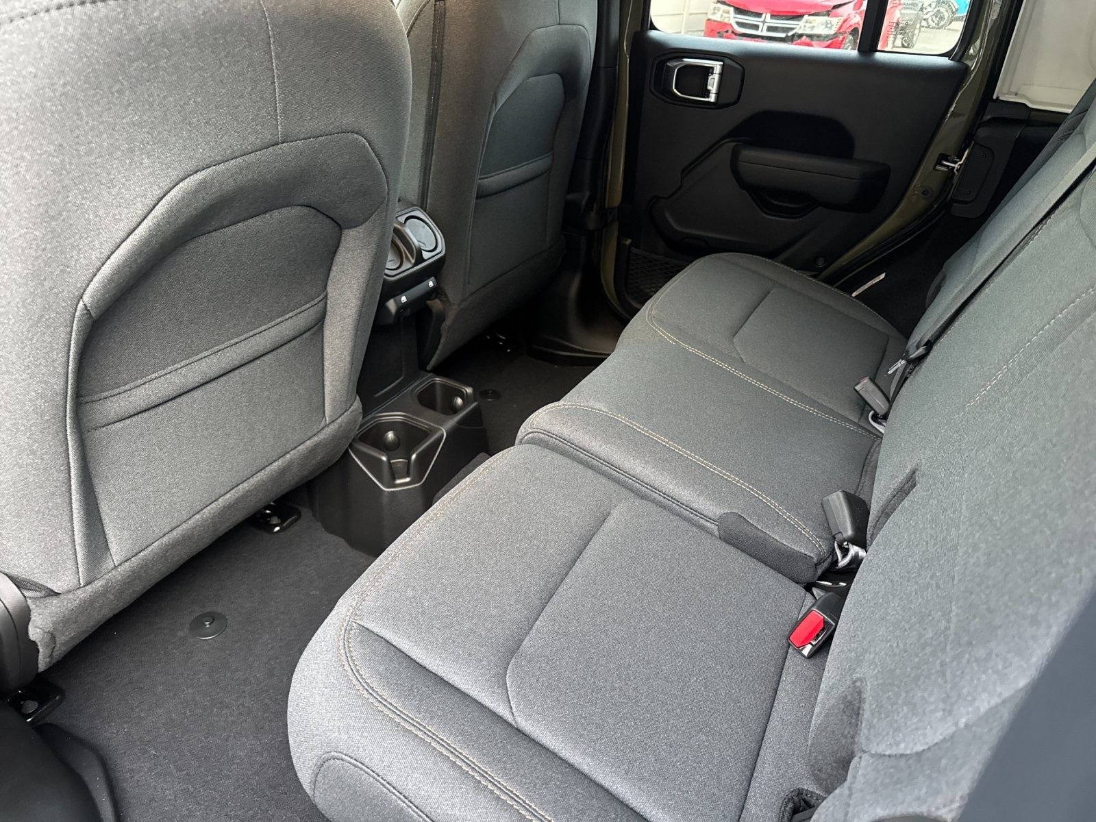 2026 Jeep Wrangler 4-Door Willys - Photo 12