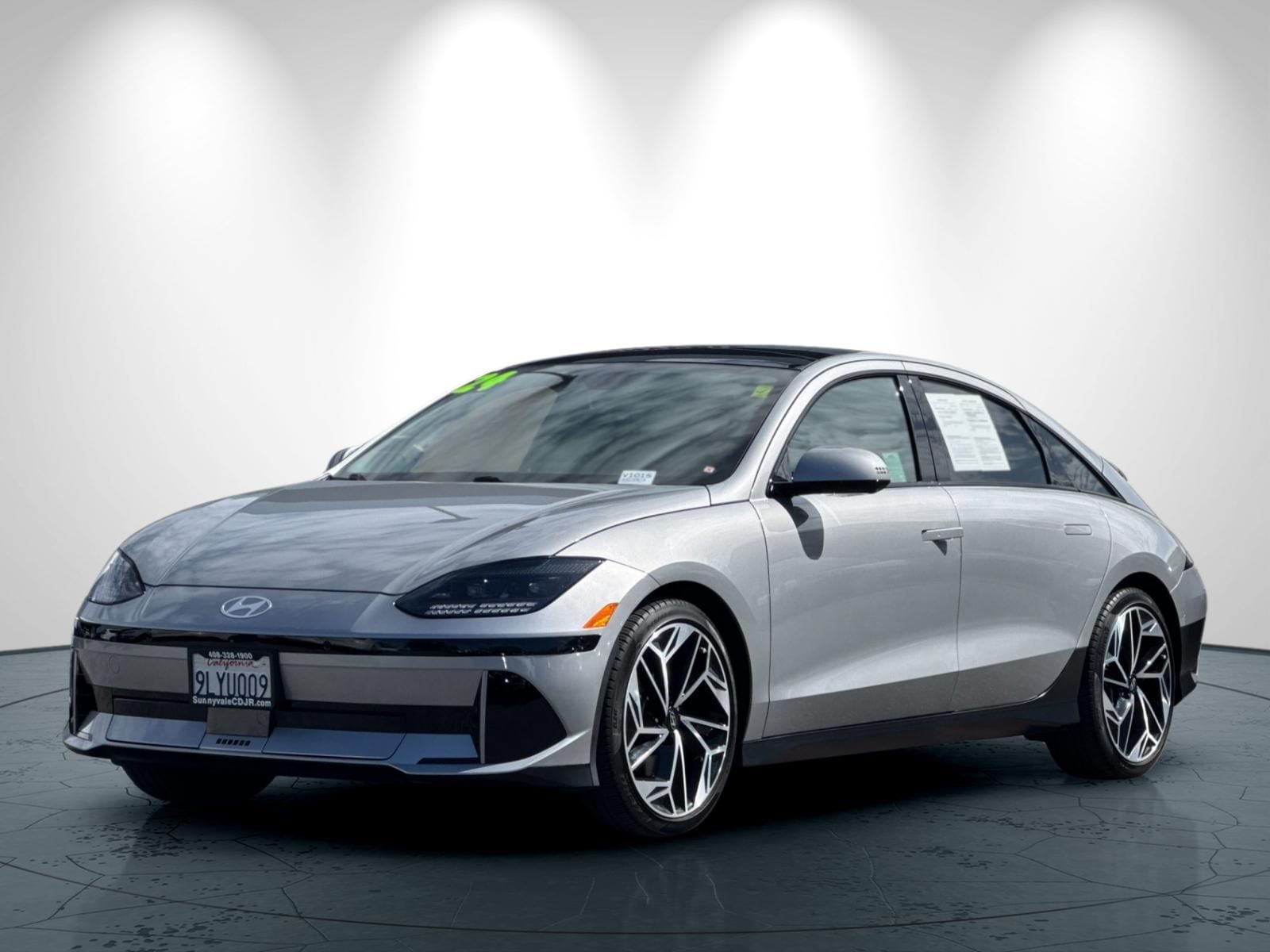 2024 Hyundai IONIQ 6 Limited photo 3