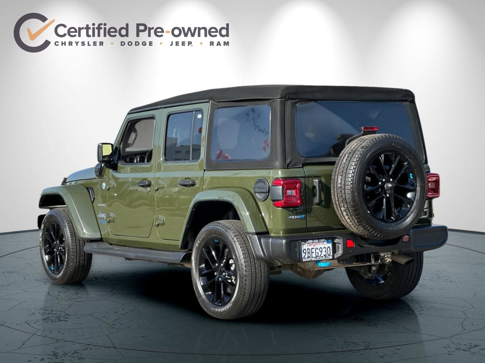 2022 Jeep Wrangler Unlimited Sahara 4xe photo 5