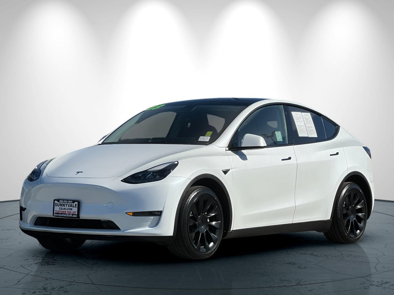 2023 Tesla Model Y Long Range photo 3