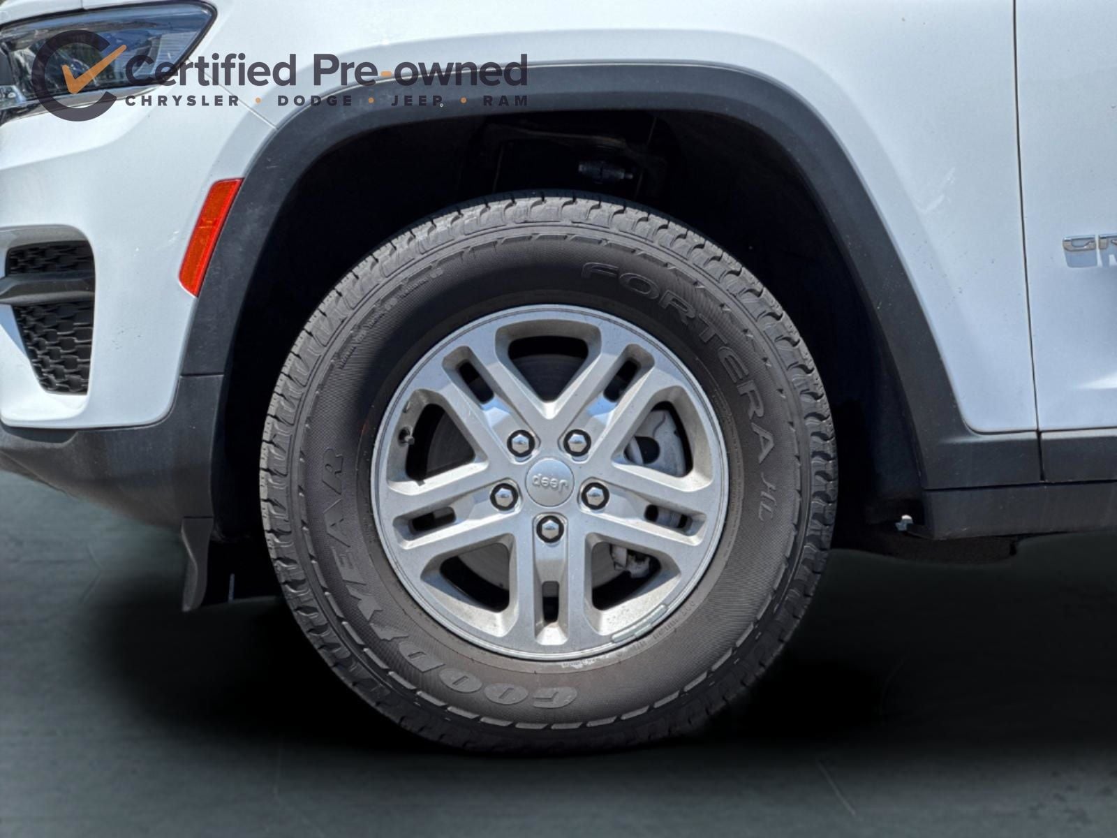 2024 Jeep Grand Cherokee Laredo - Photo 26
