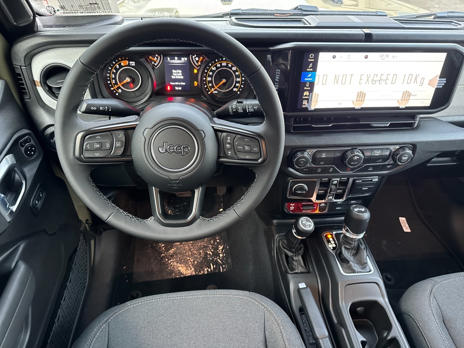 2026 Jeep Wrangler 4-Door Willys - Photo 14