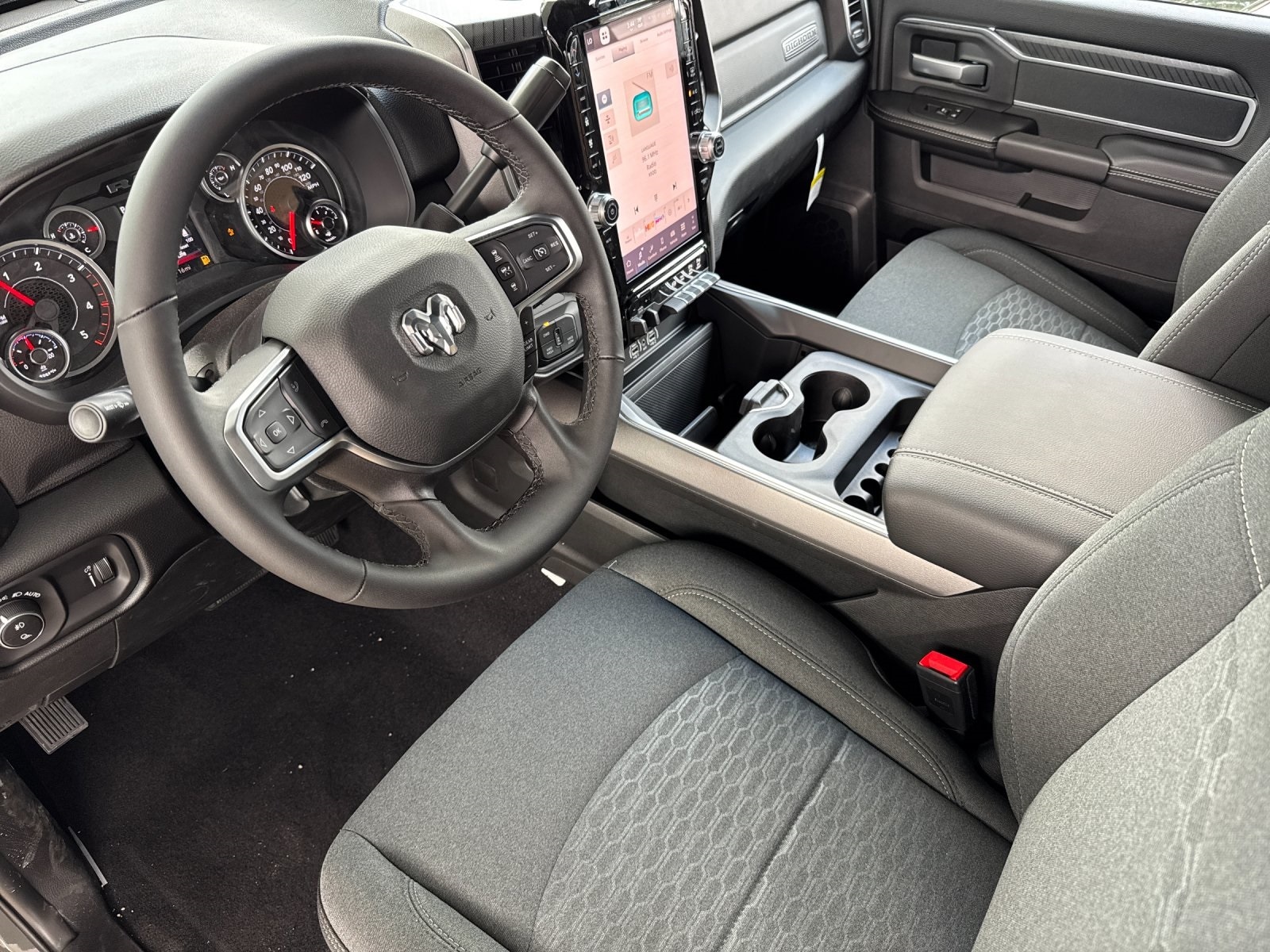 2026 RAM 2500 Big Horn - Photo 10