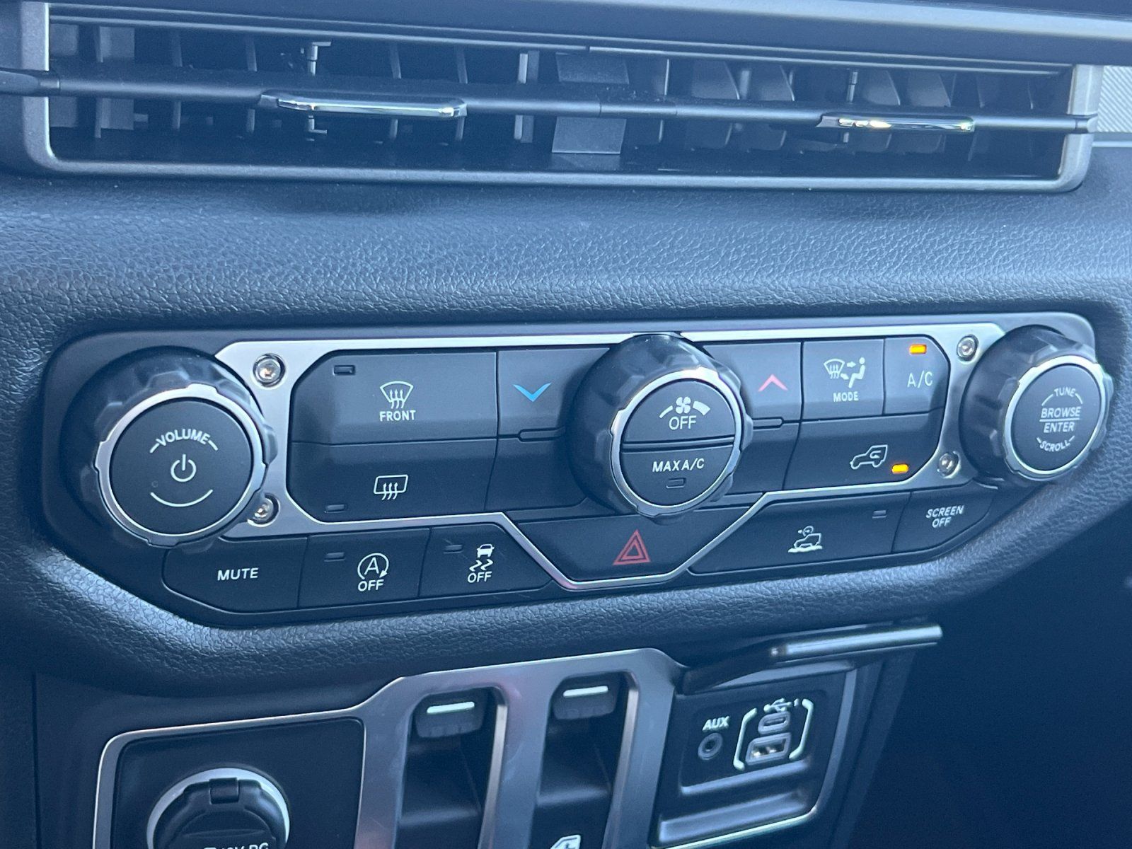 2026 Jeep Wrangler 2-Door Sport - Photo 20