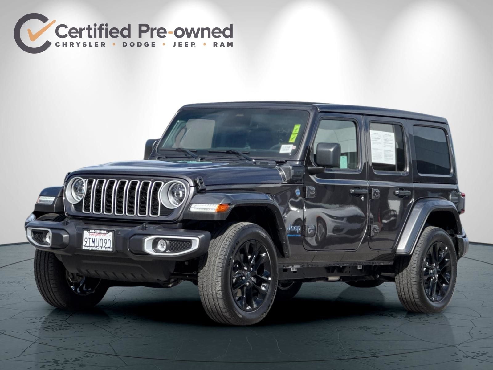 2025 Jeep Wrangler Sahara 4xe photo 3