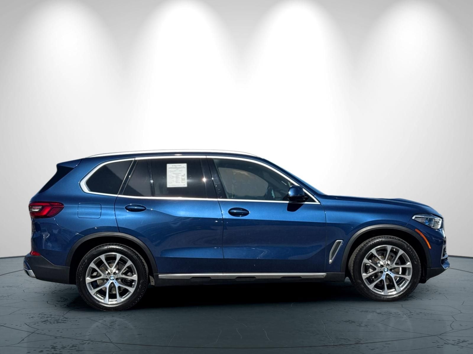 2019 BMW X5 xDrive40i photo 2
