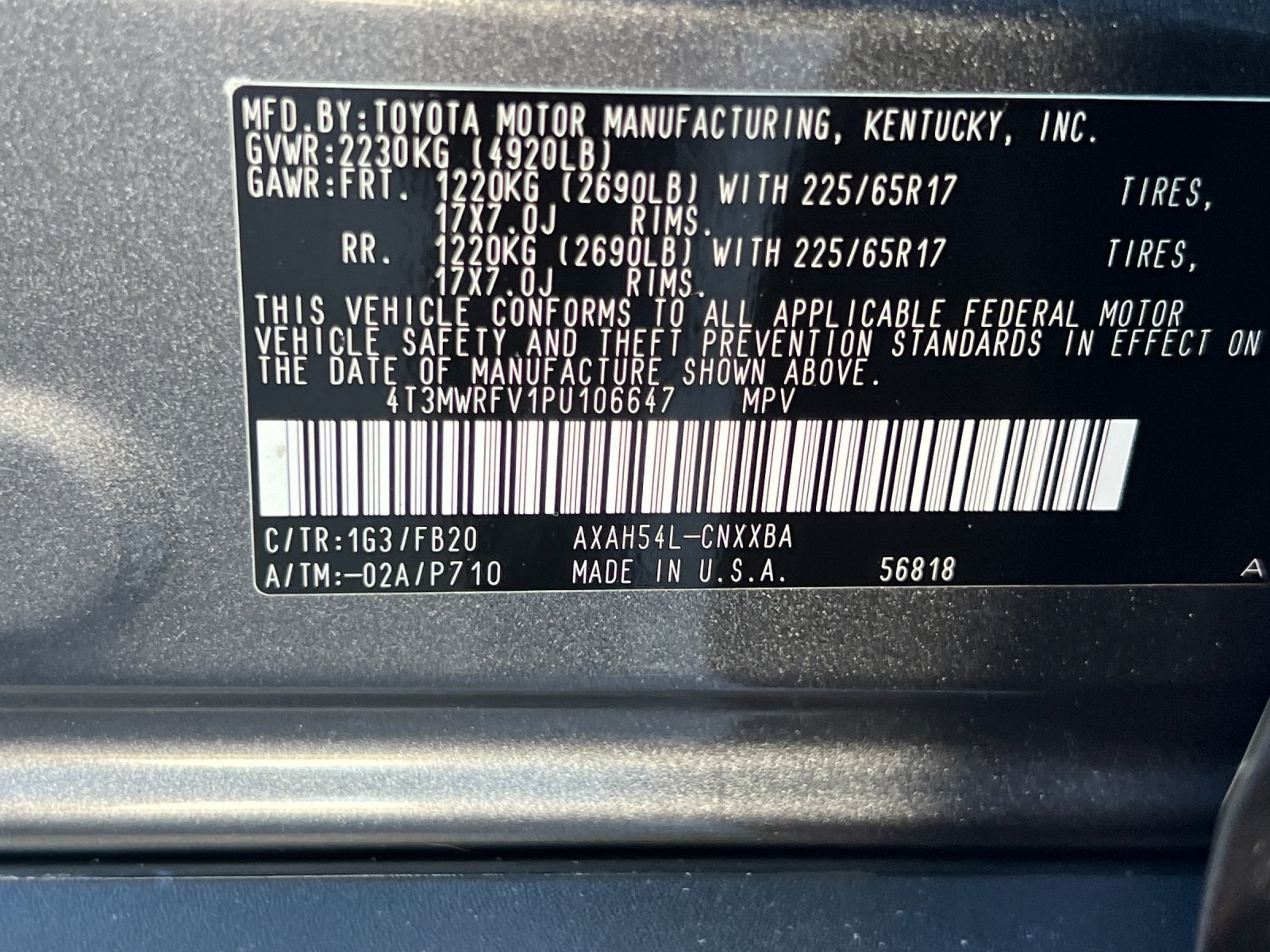 2023 Toyota RAV4 LE - Photo 28