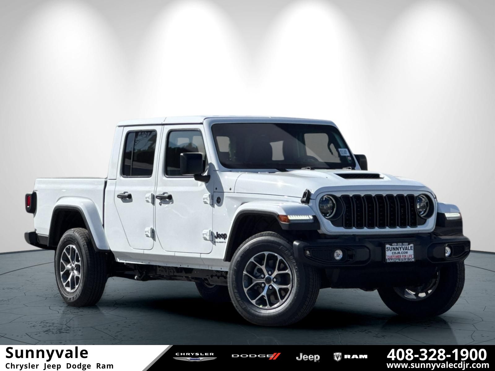 2026 Jeep Gladiator Sport S Auto's photo