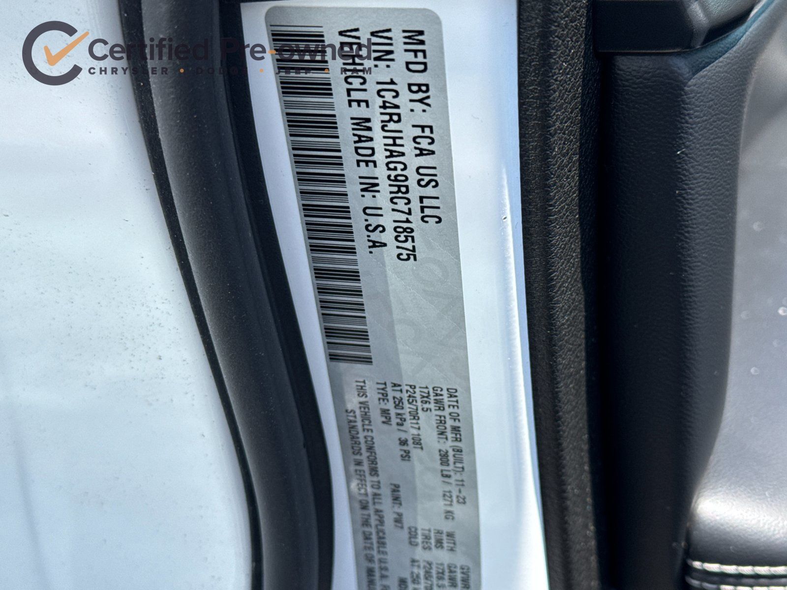 2024 Jeep Grand Cherokee Laredo - Photo 29